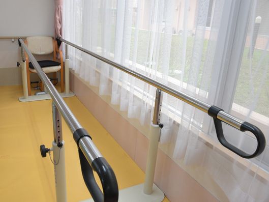 歩行リハビリ器具