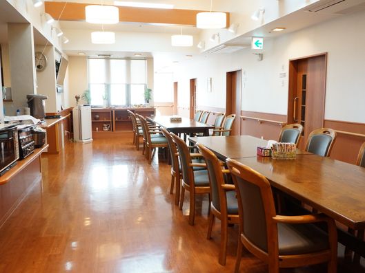 リビングダイニング(2階)