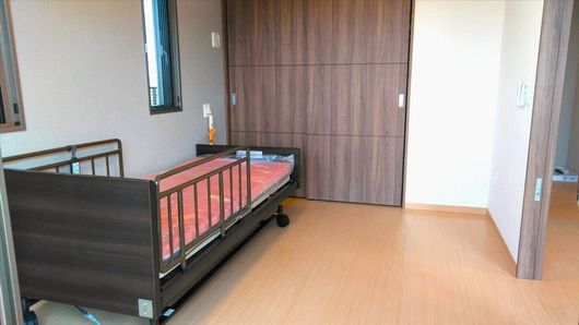 居室（1DK）寝室