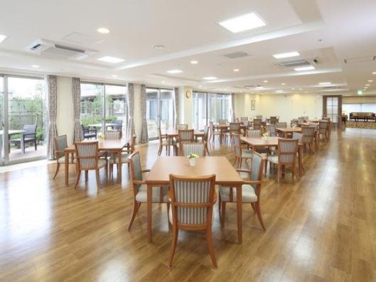 1F ダイニングルーム兼機能訓練室