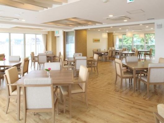 5F ダイニングルーム兼機能訓練室