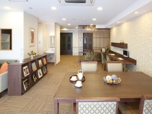 4F ティールーム