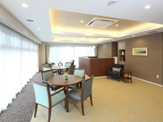 2F エントランスラウンジ