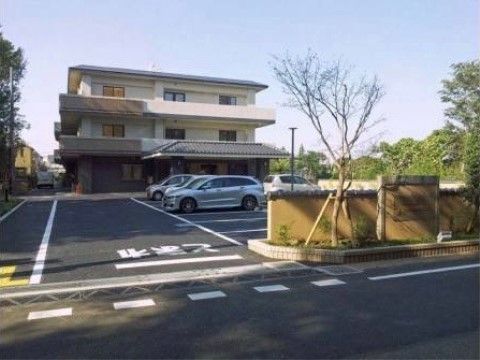 ゆったりしたエントランスのある施設