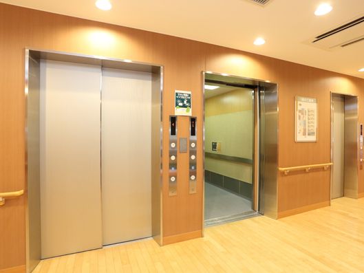 エレベーター