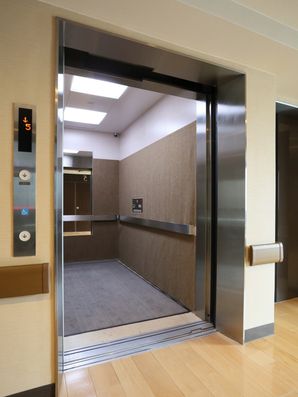 エレベーター