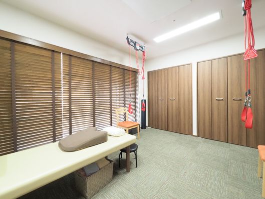 マッサージ室2