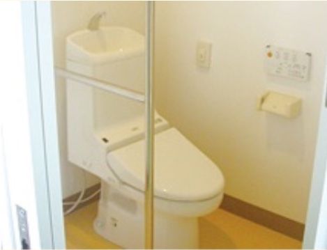 清潔なトイレスペース