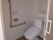 フォンテーヌ座間南栗原のトイレ。居室内に設けられた個人専用のトイレです。お気軽にお使いください。