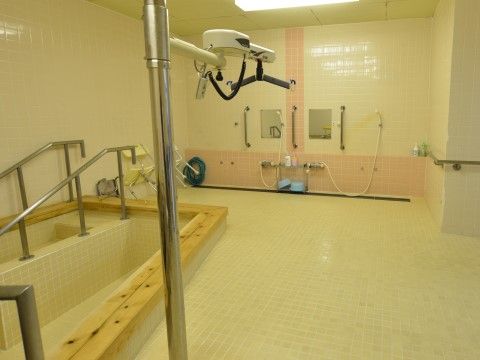 「アイホーム足利」一般浴室。1日のお疲れをどうぞ癒してください。