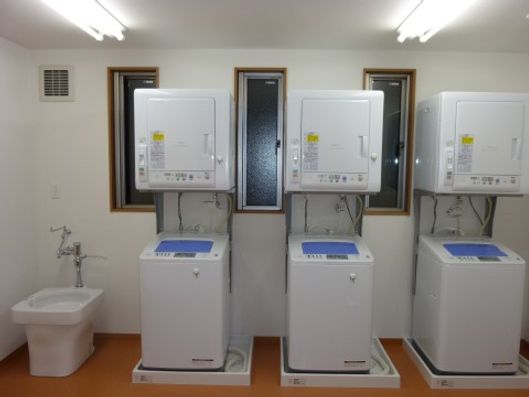 コインランドリー