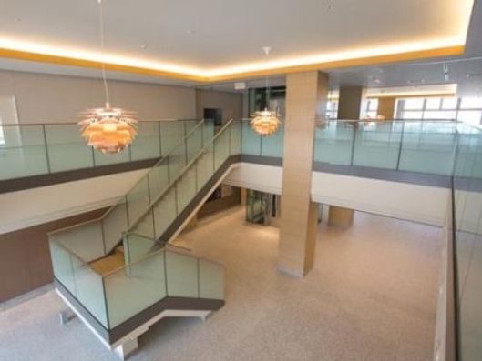 エントランスホール