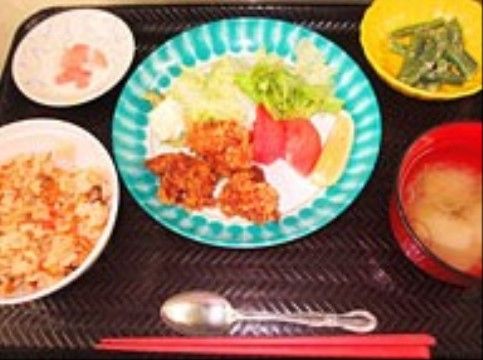 「はなことば 小田原」のお食事。和風、洋食、中華等の幅広いメニューで、お出ししている。