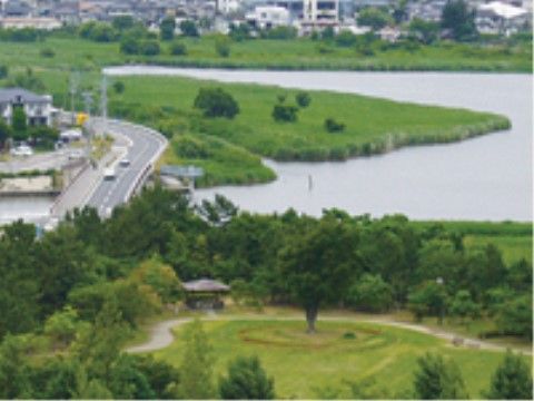 はなことば 新潟の周辺環境。ご面会にいらした家族と一緒にお立ち寄りいただける観光スポットがございます。