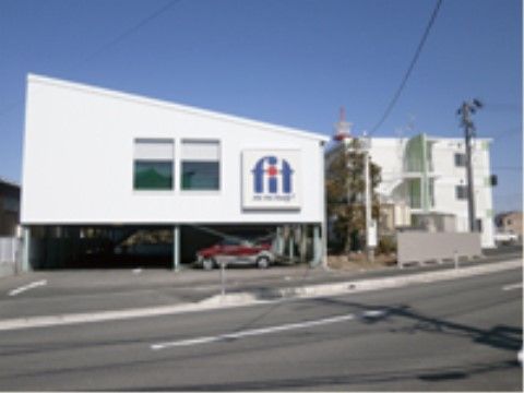 はなことば 新潟２号館の周辺環境。日々の生活をより楽しく、充実した時間をお送りいただける娯楽施設が施設周辺にございます。