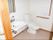シニアガーデン泉のトイレ。車いすでの入室が可能なトイレをご用意しております。お一人でも安心なナースコールがございます。