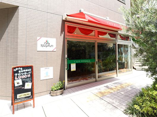階のカフェ