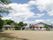 「ローズ・ヴィラ」の庭園。保育園児も使用する庭園で、活発な声が響き渡り元気をもらう。