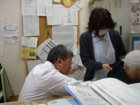 グループホームあすかの医療。日々の生活を安心してお過ごしいただける医療・介護サービスのご用意がございます。
