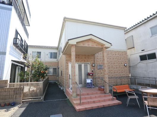玄関先2
