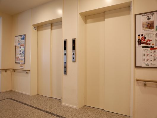 エレベーターホール