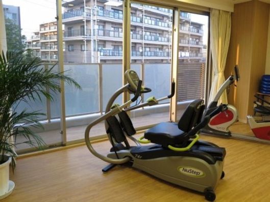 2F ダイニングルーム兼機能訓練室