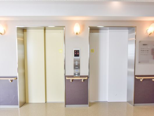 エレベーター