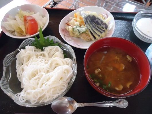 食堂