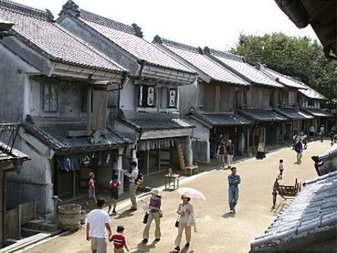 「グループホームはるかぜ」の周辺環境。博物館が身近にあり、歴史を感じることができる。
