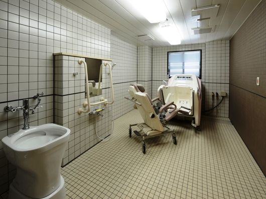 機械浴室　車いすタイプ