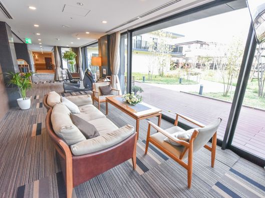 カフェコーナー南から