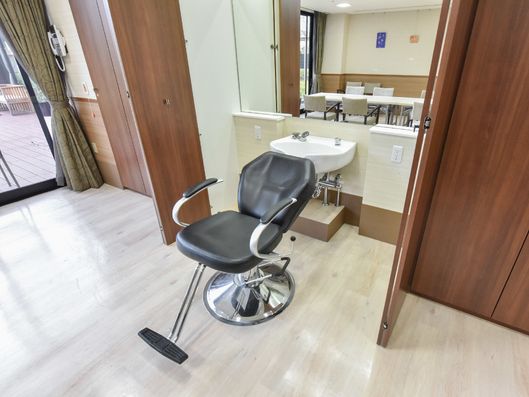 サロンスペース