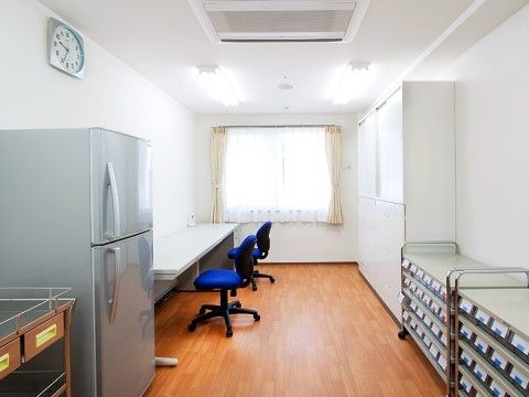 エスケアリビング相模原中央の健康管理室。いつまでも健康でいていただけるよう、入居者様一人ひとりを丁寧に健康管理するためのお部屋です。