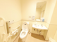 介護施設内の清潔なトイレ空間