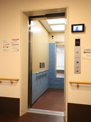 エレベーター