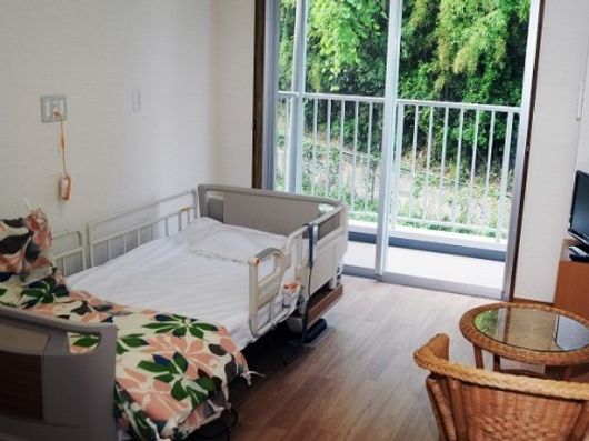 2F居室（北側）