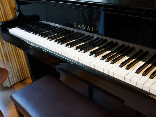 ピアノ