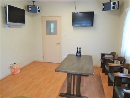 カラオケルーム