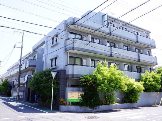 施設外観