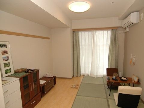 和洋折衷の居室空間