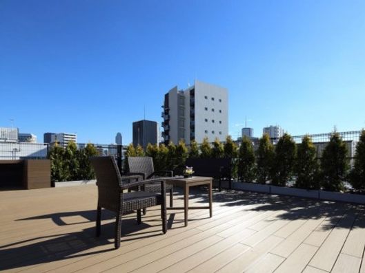 屋上ウッドデッキ