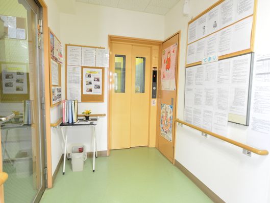 エレベーターホール