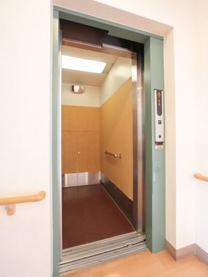 エレベーター