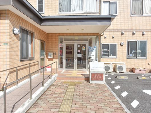 施設玄関