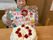 笑顔のお祝いの場面