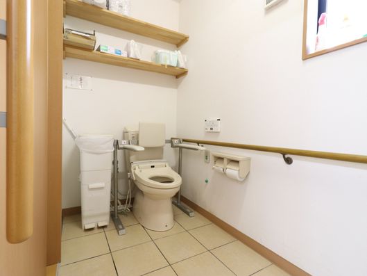 共用トイレ