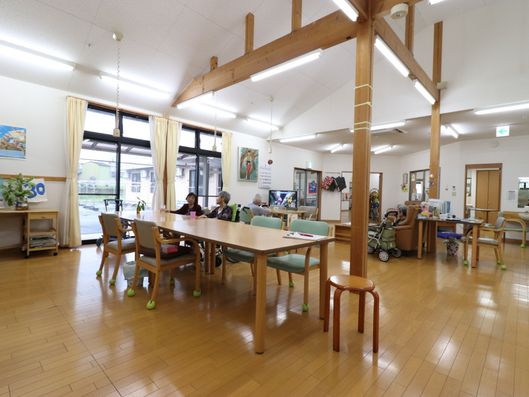 リビングダイニング