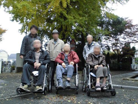 「愛の家グループホーム 高津野川」楽しんでいる様子の入居者様