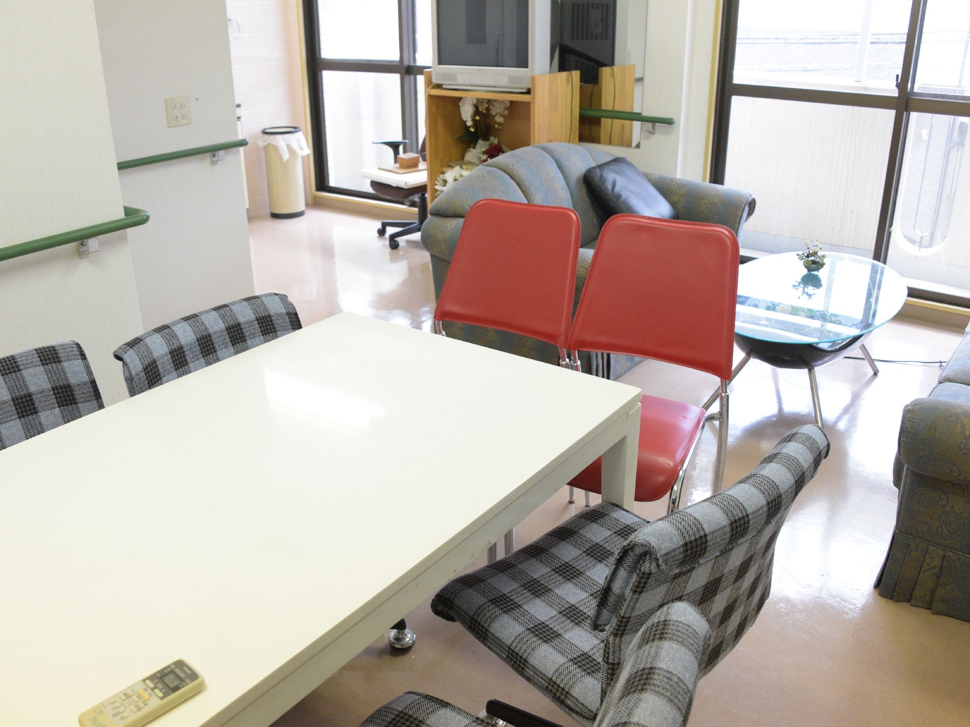 有料老人ホーム瑞宝の里の日常。毎日を沢山の方々とお過ごしできる充実した環境となっております。