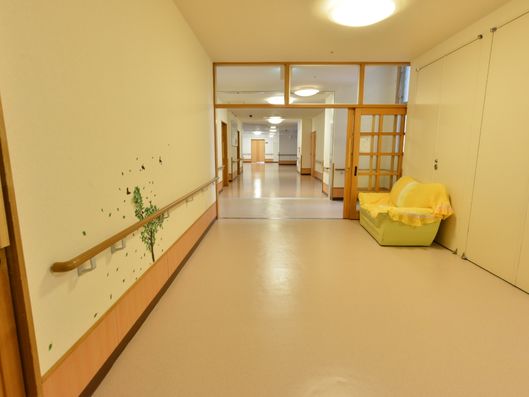 廊下ホール4